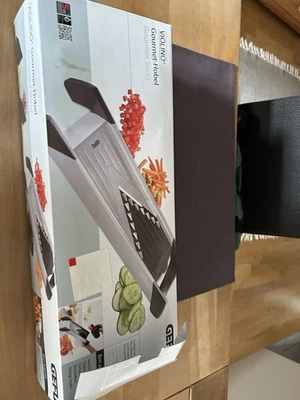 GEFU 55700 Violino Gourmet-Hobel Gemüse-Reibe - Silber/Schwarz - Bild 1 von 4