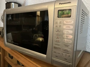 Mikrowelle Pannasonic mit Grill Grillfunktion  gebraucht aber nicht benutzt. - Bild 1 von 3