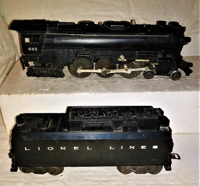 VINTAGE 1953 LIONEL POSTWAR 685 HUDSON STEAM LOCO 4-6-4 & 6026 TENDER EXCELLENT - Image 1 of 4