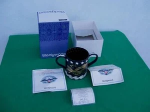 WEDGWOOD BLACK AND WHITE JASPER AMERICAN BICENTENNIAL LOVING MUG WITH COA.& BOX - Picture 1 of 15