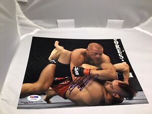 Georges St. Pierre Signed UFC 8x10 Photo Autographed PSA/DNA COA 1A
