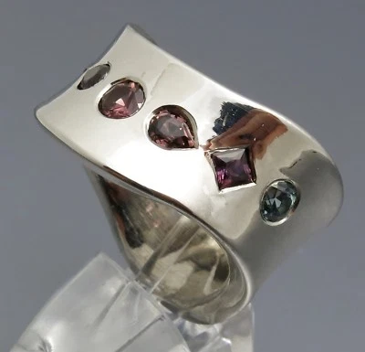 REIF-DESIGN - ELEGANTER WELLENRING MIT ECHTEN EDELSTEINEN  - 925 SILBER RHOD. - Bild 1 von 4