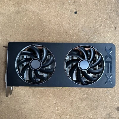 XFX Double D R9 270X 2 GB GDDR5 256-bit Graphics Dual-Slot Video Card - Image 1 of 4