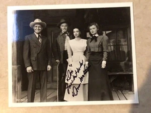 Donna Martell handsigniertes handsigniertes 8x10 Foto - Bild 1 von 2