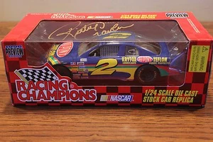 1996 Autographed Ricky Craven #2 Dupont Teflon Chevrolet diecast car - Picture 1 of 4