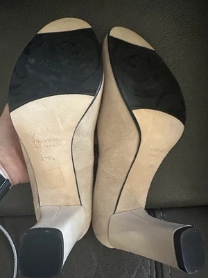 Taryn Rose Women's Suede Pumps Made In Italy 7.5 - Image 1 of 4