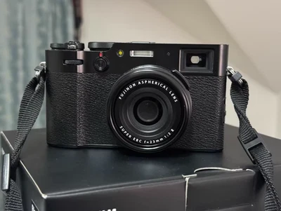 Fujifilm X100V 26.1MP Compact Cam Portable Stylish High - Res Imaging Master - Image 1 of 4