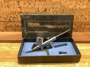 Iwata HP-C Plus Airbrush in Case Nice Used Condition - Picture 1 of 6