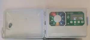 Working Rain Bird RainBird ESP-ME3 Sprinkler Controller - Picture 1 of 3