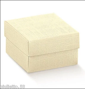 Set No.10 Box for Favors Model: Silk Color: Ivory 14x14x08H cm 13069 - Picture 1 of 1
