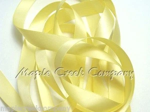 Cinta satinada de doble cara amarilla de 1/4"" de 1/4"" x 5 yardas cuidadosamente enrollada - Imagen 1 de 3