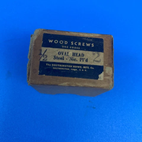Southington HDWE USA NOS Vintage Oval Head Wood Screws STEEL NICKLE PL Gross 1/2 Cover