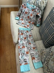 Marshmallow Cups Long Sleeve Pajama Set Boys Size 5T - Picture 1 of 4
