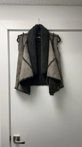 Sam Edelman women’s Brown Faux Fur/suede Lined Vest small - Picture 1 of 5