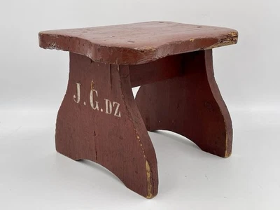 "Taburete de pino primitivo vintage de Old Pennsylvania Estate 7""x7,5""x10""" Foto 1 de 4