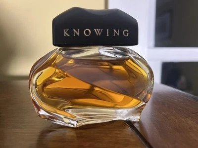 Eau De Parfum Splash Vintage Estee Lauder Knowing 1.7 fl oz/50 ml  Foto 1 de 4