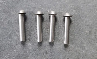 CUATRO pasadores de bisagra de puerta piezas fundidas Vermont estufa de leña o carbón 3/16" x 1" acero macizo  Foto 1 de 3