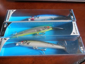  ONE BOMBER METAL LIP 5 1/4" A-SALT HD5  MINNOW LURES  WALLEYE. MUSKY SALTWATER. - Picture 1 of 5