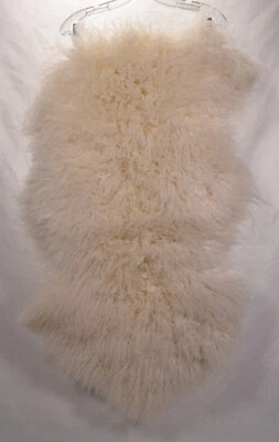 Genuine Lambskin Leather Rug Hide White 35" x 25.5" - Image 1 of 4