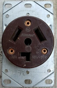 SLATER RECEPTACLE BROWN 30A, 125/250V - Picture 1 of 4