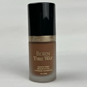 Base líquida indetectable sin aceite Too Faced Born This Way 1 oz. - Ron especiado - Imagen 1 de 3