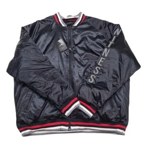 🚨 Nike Lebron 395996 010 Embroidered Patch Witness Satin Bomber Jacket Size 3XL - Picture 1 of 8