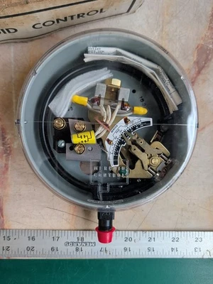 INTERRUPTOR DE PRESIÓN DWYER INSTRUMENTS MERCOID DA-21-153-12S - NUEVO Foto 1 de 4