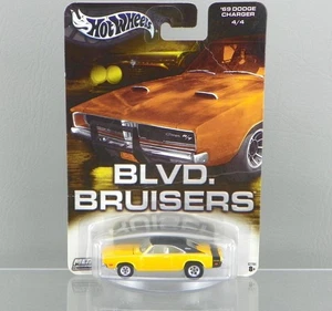 Hot Wheels 2003 Blvd Bruisers Metal Collection 1/64 Diecast 69 Dodge Charger NEW - Picture 1 of 6