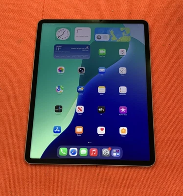 Apple iPad Pro 5th Gen 256GB, Wi-Fi, 12.9 in - Space Grey - M1 (read desc) - Image 1 of 2