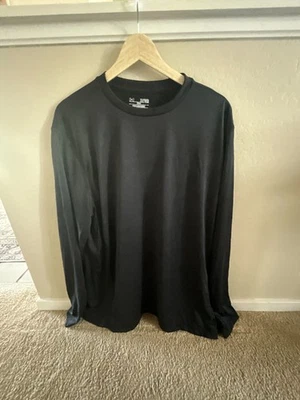 Camiseta Masculina Preta Under Armour Heatgear Solta Manga Longa Tamanho XL Extra Grande - Imagem 1 de 4