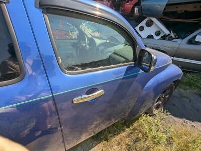 2009 Chevy HHR Front Right Door Blue - Image 1 of 4