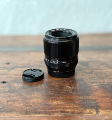 Lente macro Fuji XF 60 mm f/2,8 - EXCELENTE Foto 1 de 3