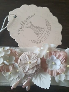 Girls DOLLHOUSE FLOWERS PEARL Sash Dollcake NWT PARTY ACCESSORIE - Picture 1 of 4
