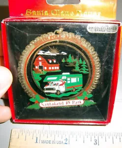 Nordpol Alaska Santa Land Wohnmobil Park Messing Ornament - Weihnachtsmann winkt vom Wohnmobil niedlich - Bild 1 von 3