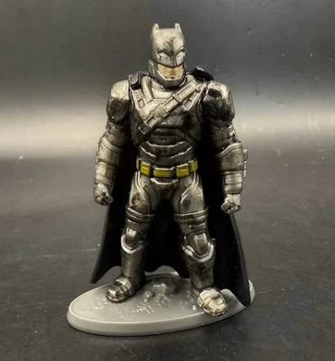 DC Liga de la Justicia - Batman Blindado - Figura Micro Colección 3” - Decoración de Pasteles Foto 1 de 4