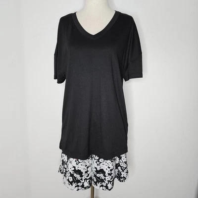 NWOT Cuddl Duds Women's Black/White Floral 2 Piece Set-Pajamas/Shorts Size Small - Image 1 of 4