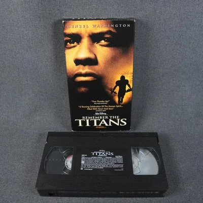 Remember the Titans VHS Tape Denzel Washington Walt Disney Home Video NTSC PG - Image 1 of 4