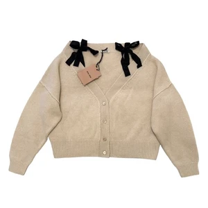 MIU MIU Off-Shoulder Kaschmir Cardigan Pullover mit Bindebändern Natur Beige IT 42 - Bild 1 von 6