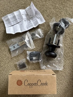 Perilla de puerta de paso colonial Copper Creek BK2020BC, recubierta de negro nueva en caja nunca usada. Foto 1 de 4