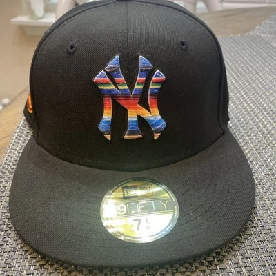 NUEVA YORK YANKEES MLB NEW ERA 59FIFTY MANTA TEJIDA AJUSTADA SOMBRERO ESTADIO YANKEE Foto 1 de 4