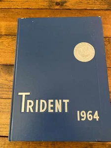Vintage 1964 LSU In New Orleans Yearbook Trident - Picture 1 of 3