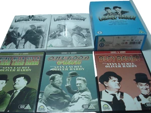 Laurel & Hardy 9 x comedy dvds black & white free P & P - Foto 1 di 20