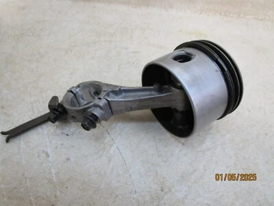 BRIGGS & STRATTON WATER PUMP 3.5HP PISTON ROD - Image 1 of 4