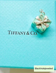 Tiffany & Co. Gift Present Box Blue Pendant Sterling Silver 925 W/ pouch - Picture 1 of 3