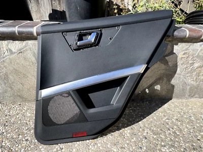 Panel de puerta de pasajero trasero negro genuino OEM 2010-15 Mercedes X204 GLK350 Foto 1 de 4