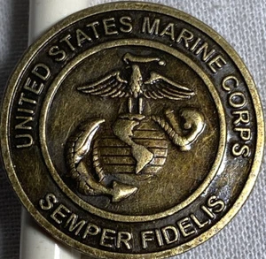 Vtg C780 U.S. MARINES BRONZE MEDAL TOYS FOR TOTS Semper Fidelis Train Christmas - Picture 1 of 6