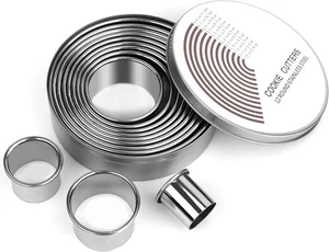 Juego de 12 piezas cortador de galletas con orificio para rosquillas para hornear, plata graduada  - Imagen 1 de 7