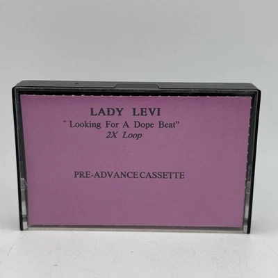 Lady Levi – Looking For A Dope Beat Cassette Single 1991 Advance PROMO Foto 1 de 4