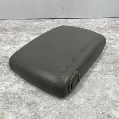 2003-2006 GMC Yukon Denali Center Console Lid Arm Rest Armrest Grey Gray OEM - Image 1 of 4