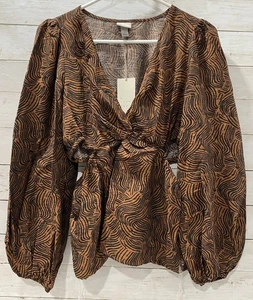 A New Day Balloon Sleeve Twist Front Side Cut Out Top Sz Medium Brown Black NWT - Picture 1 of 17